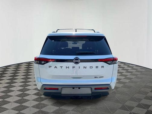 White Pearl 2026 Nissan Pathfinder SL