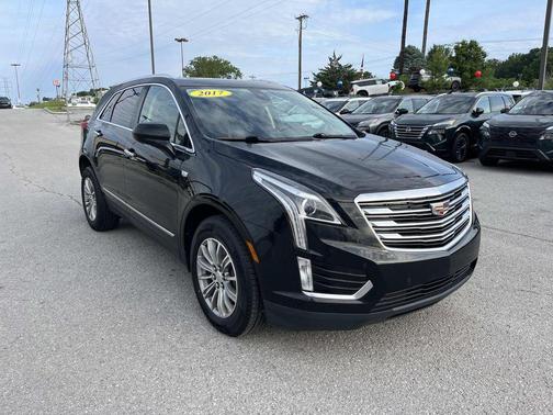 Black Metallic 2017 Cadillac XT5 Luxury