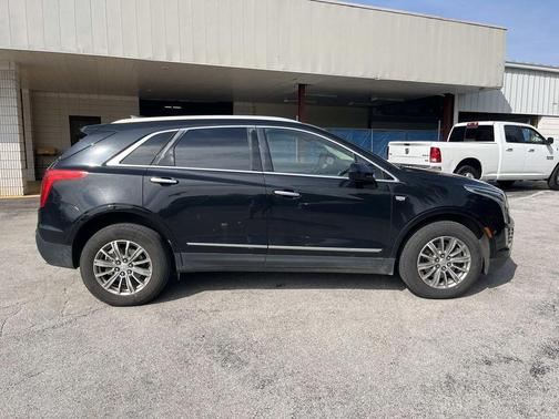 Black Metallic 2017 Cadillac XT5 Luxury