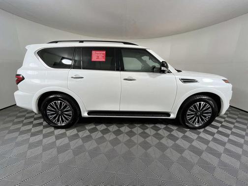 2024 Nissan Armada SL 4WD