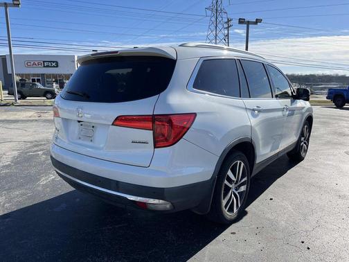 2017 Honda Pilot Touring