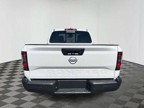 2026 Nissan Frontier S