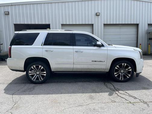 White Frost 2018 GMC Yukon Denali