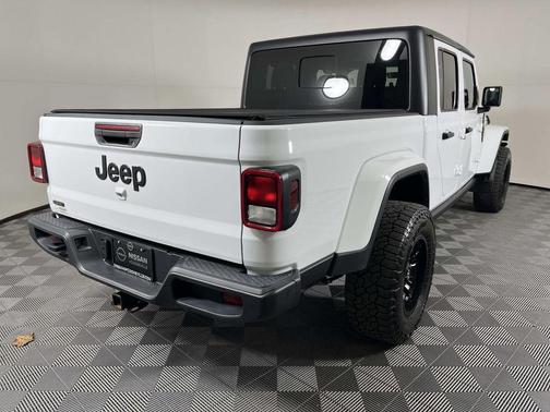 2023 Jeep Gladiator Willys 4x4