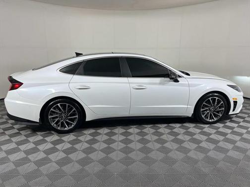 2020 Hyundai SONATA Limited
