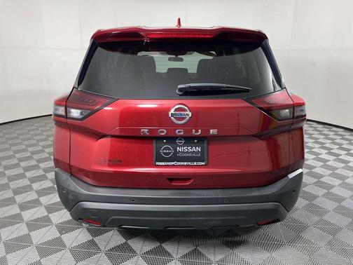 Scarlet 2021 Nissan Rogue S