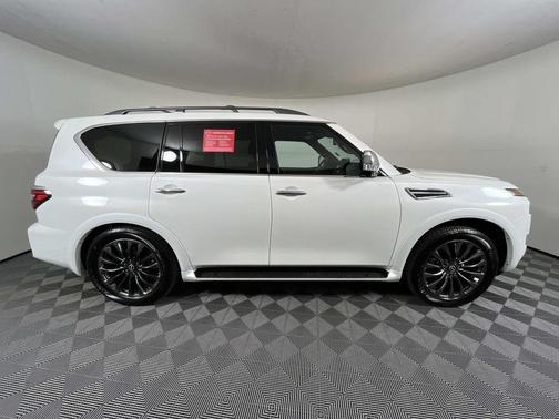 2024 Nissan Armada Platinum 4WD