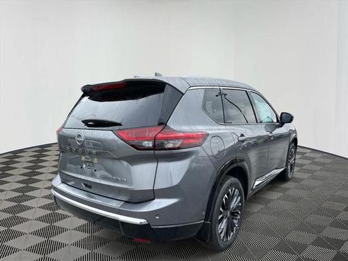 2025 Nissan Rogue Platinum