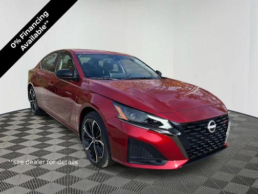 2025 Nissan Altima SR FWD