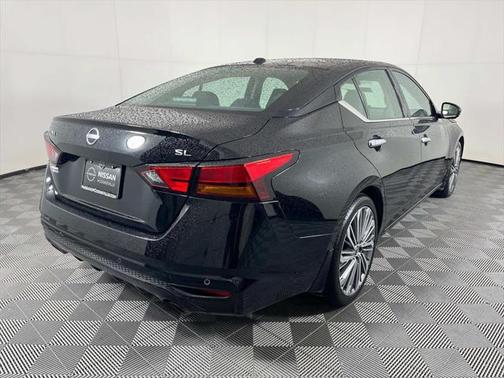 2024 Nissan Altima 2.5 SL
