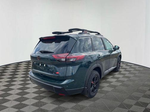 Obsidian 2026 Nissan Rogue Rock Creek