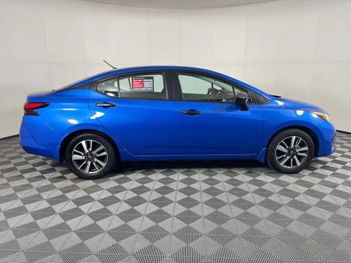 2024 Nissan Versa 1.6 S