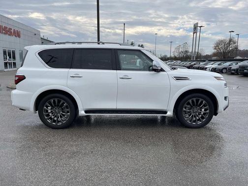 2024 Nissan Armada Platinum 4WD