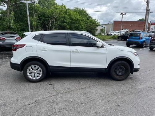2020 Nissan Rogue Sport S