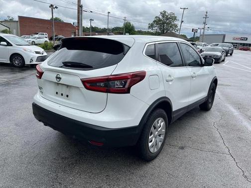 2020 Nissan Rogue Sport S