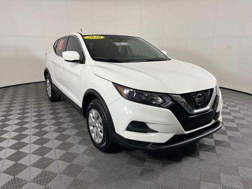 2020 Nissan Rogue Sport S