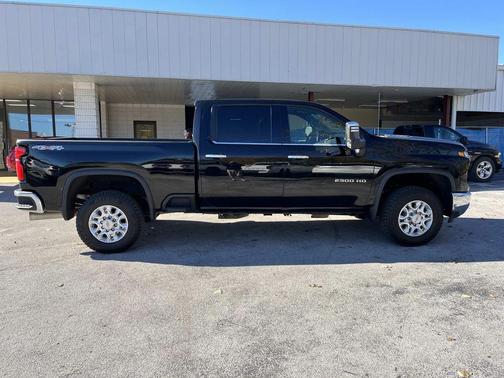 2024 Chevrolet Silverado 2500 LTZ