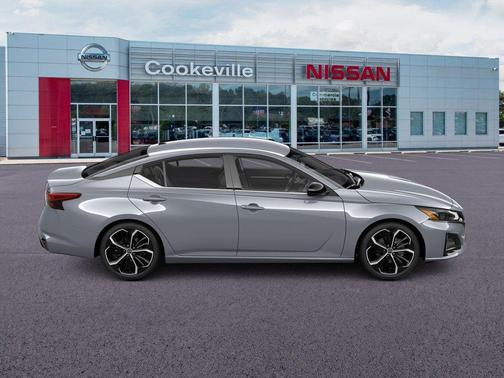 Sky 2026 Nissan Altima SR FWD
