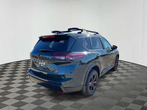 Obsidian 2026 Nissan Rogue Rock Creek