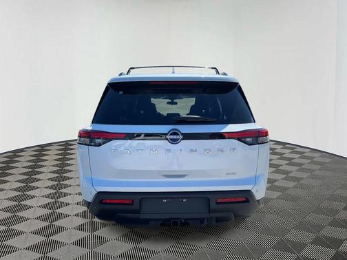 2025 Nissan Pathfinder SV 4WD