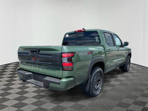 2025 Nissan Frontier PRO-4X