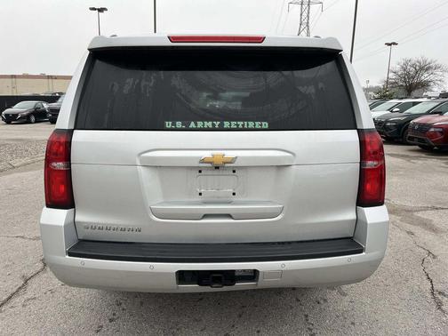 2016 Chevrolet Suburban LS