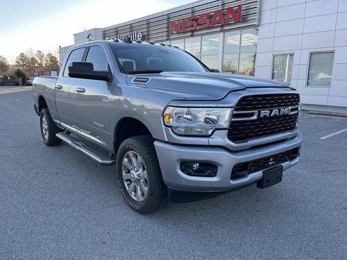 2022 RAM 2500 Big Horn Crew Cab 4x4 6'4' Box