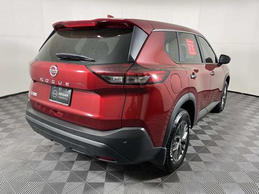 2021 Nissan Rogue S