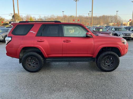 2021 Toyota 4Runner TRD Off Road
