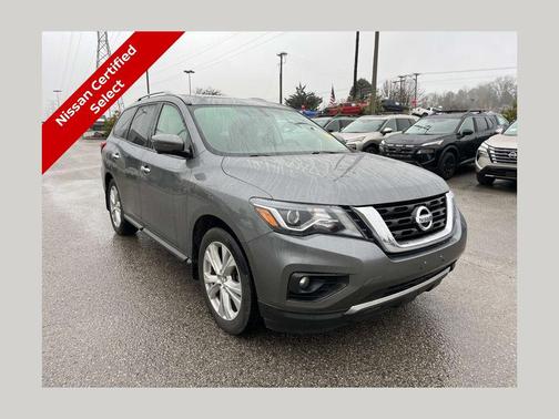 2018 Nissan Pathfinder SL