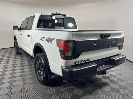 2023 Nissan Titan PRO-4X