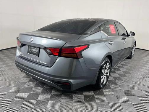 2023 Nissan Altima S FWD