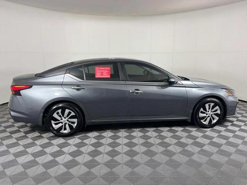 2023 Nissan Altima S FWD