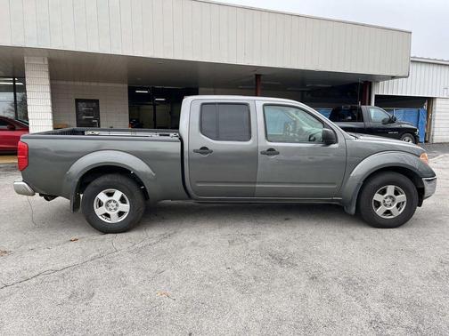 2007 Nissan Frontier SE Crew Cab