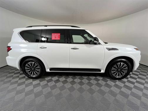 2024 Nissan Armada SL 4WD