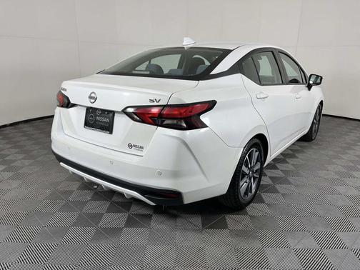 2020 Nissan Versa 1.6 SV