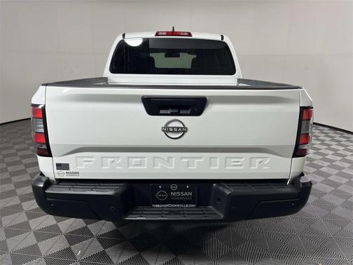 2024 Nissan Frontier S