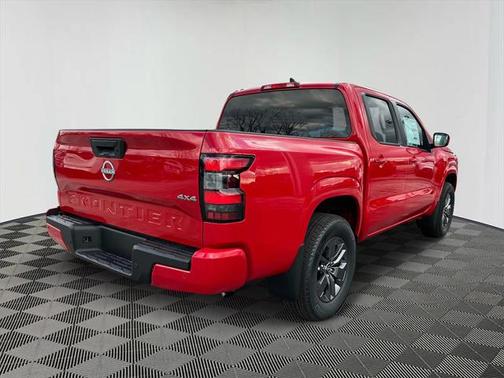 2025 Nissan Frontier SV