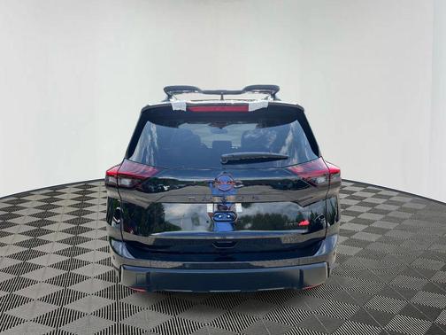 Super Black 2026 Nissan Rogue Rock Creek