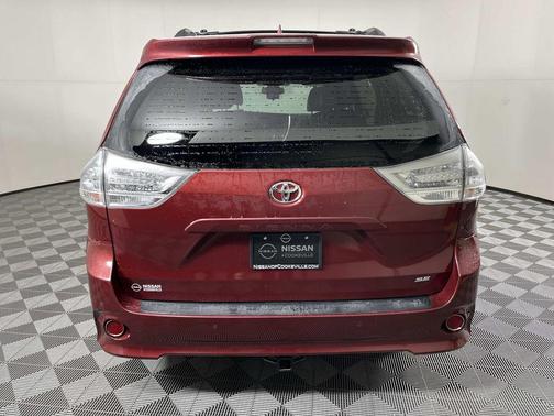 2019 Toyota Sienna SE Premium