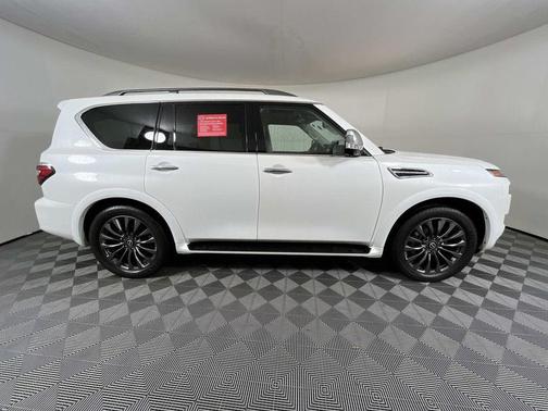 2023 Nissan Armada Platinum 2WD