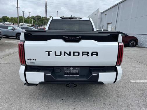 Wind Chill Pearl 2024 Toyota Tundra Platinum