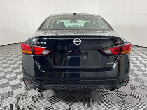 2024 Nissan Altima SR Intelligent AWD