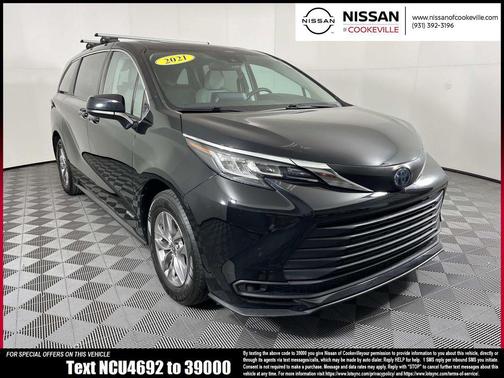 2021 Toyota Sienna LE