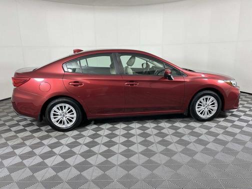 2018 Subaru Impreza 2.0i Premium
