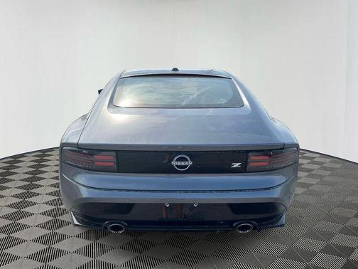 Gun Met 2026 Nissan Z Sport