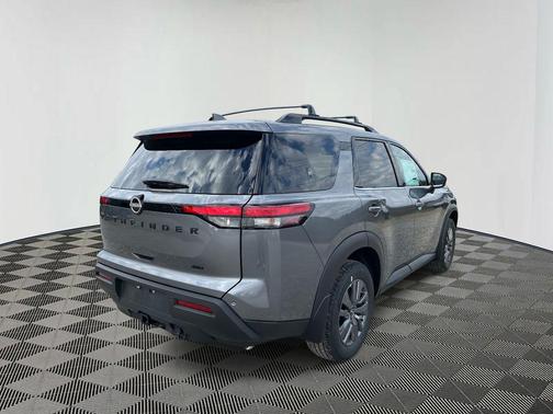 2025 Nissan Pathfinder SV 4WD