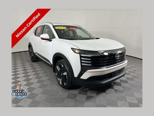 2025 Nissan Kicks SR