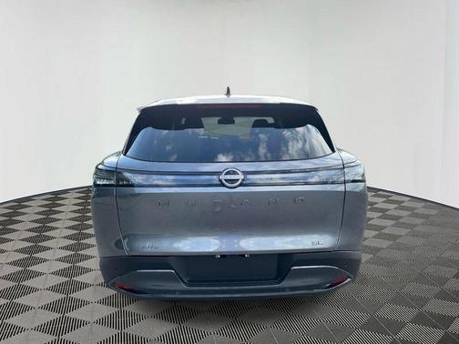 Gun Met 2026 Nissan Murano SL