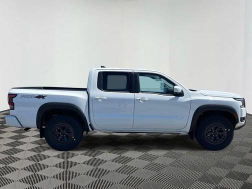 Glacier White 2026 Nissan Frontier PRO-4X